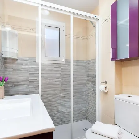 Click&flat Fira Gran Via Appartamento *